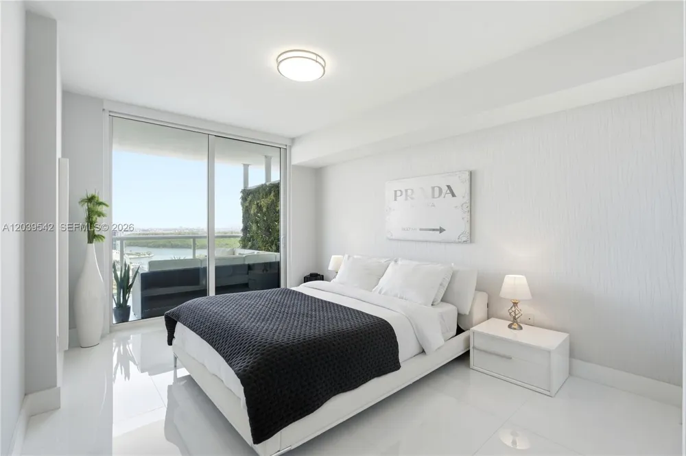 400 Sunny Isles Blvd #1817 Sunny Isles Beach, FL 33160