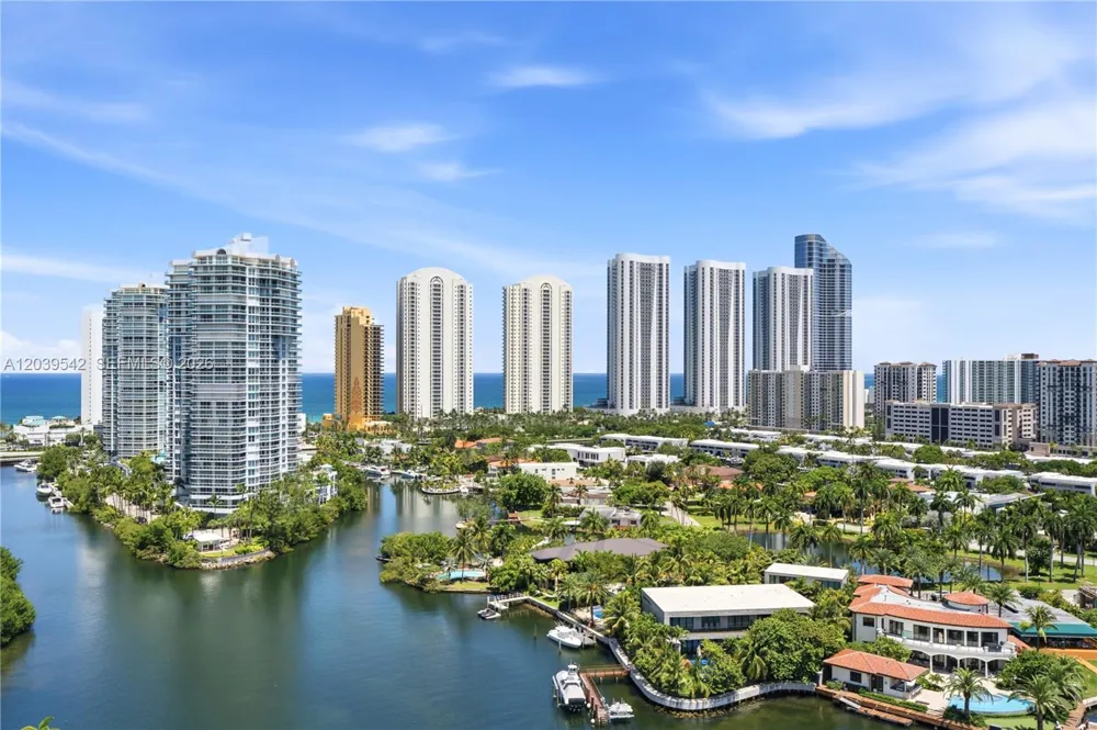 400 Sunny Isles Blvd #1817 Sunny Isles Beach, FL 33160