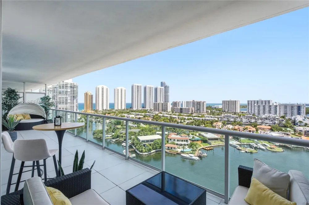 400 Sunny Isles Blvd #1817 Sunny Isles Beach, FL 33160