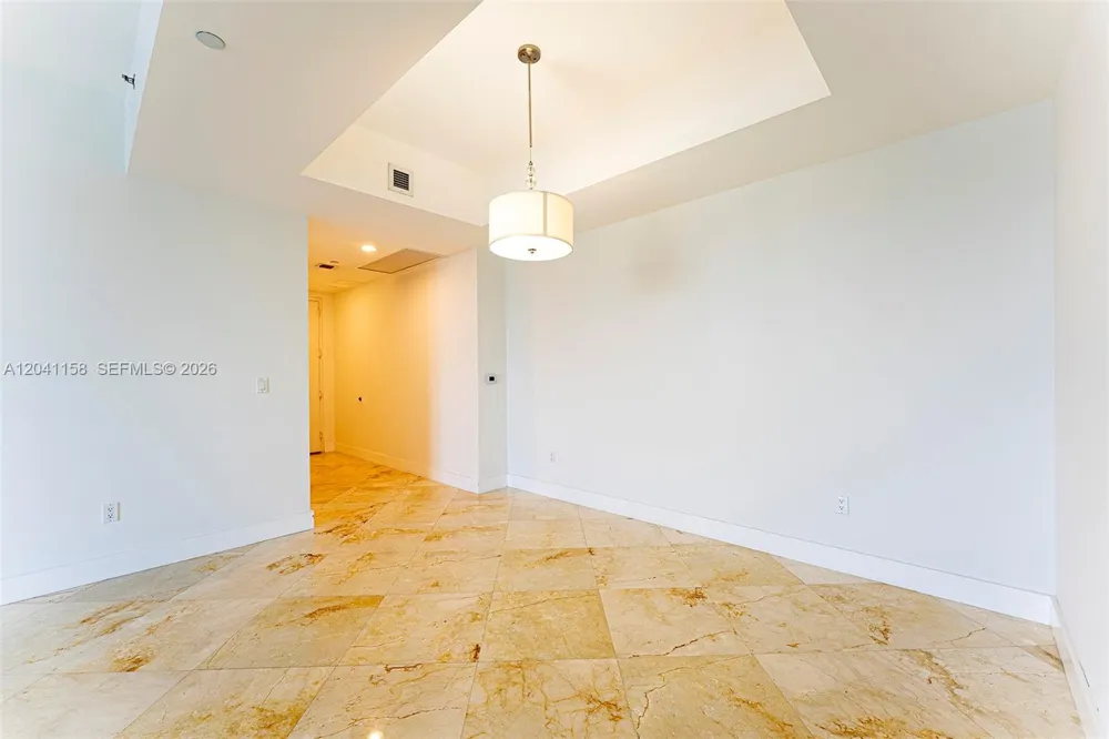 15901 Collins Ave #2805 Sunny Isles Beach, FL 33160