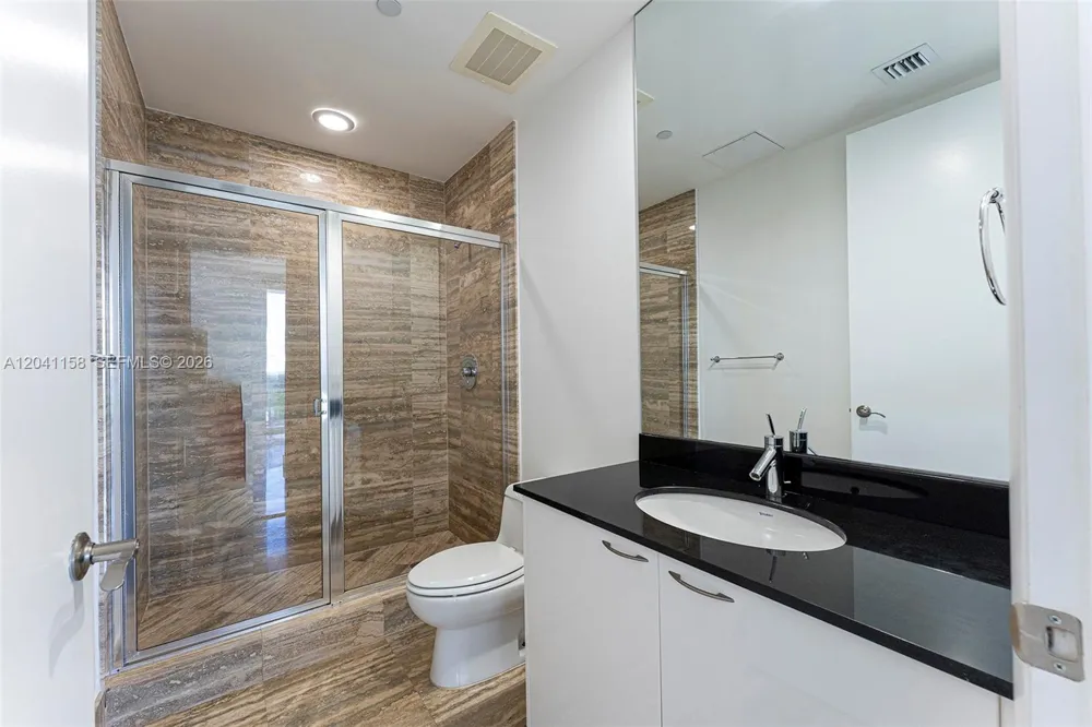 15901 Collins Ave #2805 Sunny Isles Beach, FL 33160