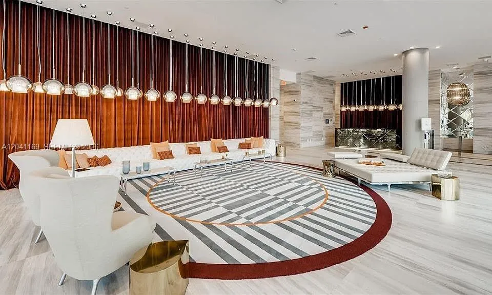 2000 S Metropica Way #907 Sunrise, FL 33323