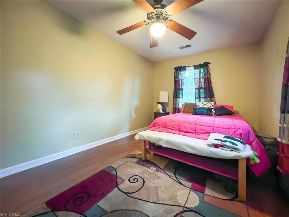 4205 Gardenspring Drive Clemmons, NC 27012