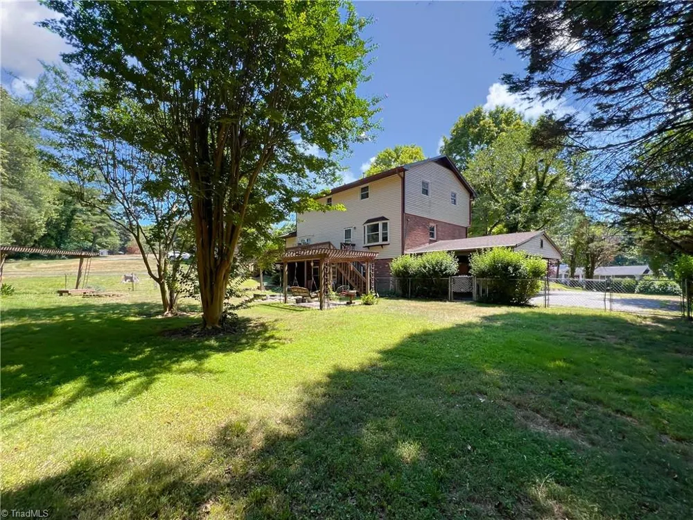 4205 Gardenspring Drive Clemmons, NC 27012