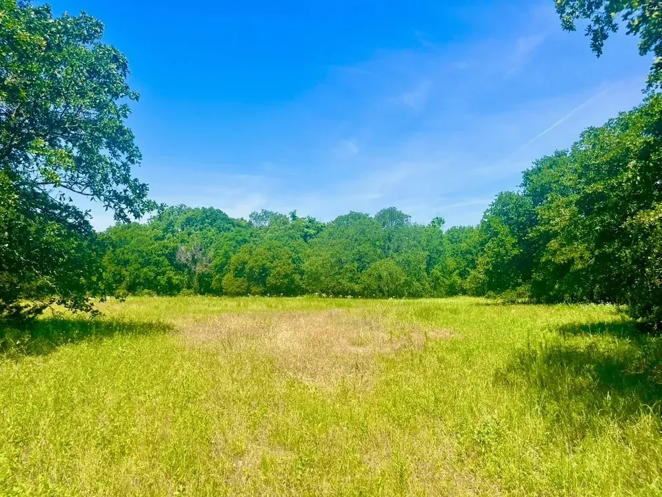 Arlow Road Poolville, TX 76487