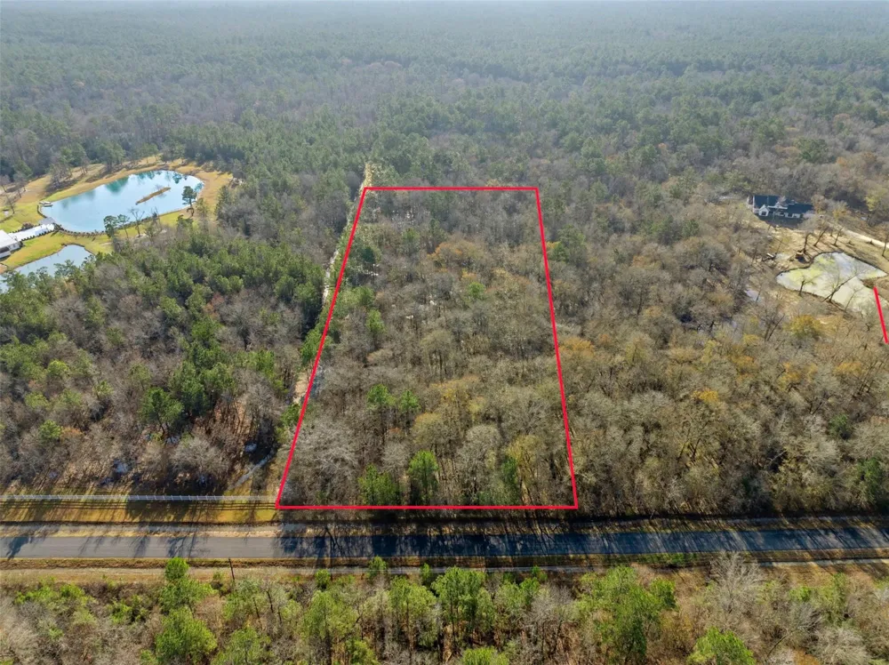 2 Rhonda Rosa Road Wallisville, TX 77597