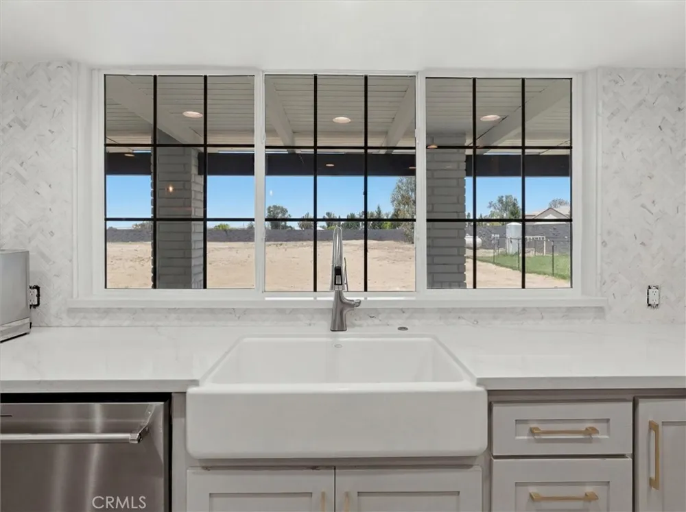 7280 W Menlo Fresno, CA 93723