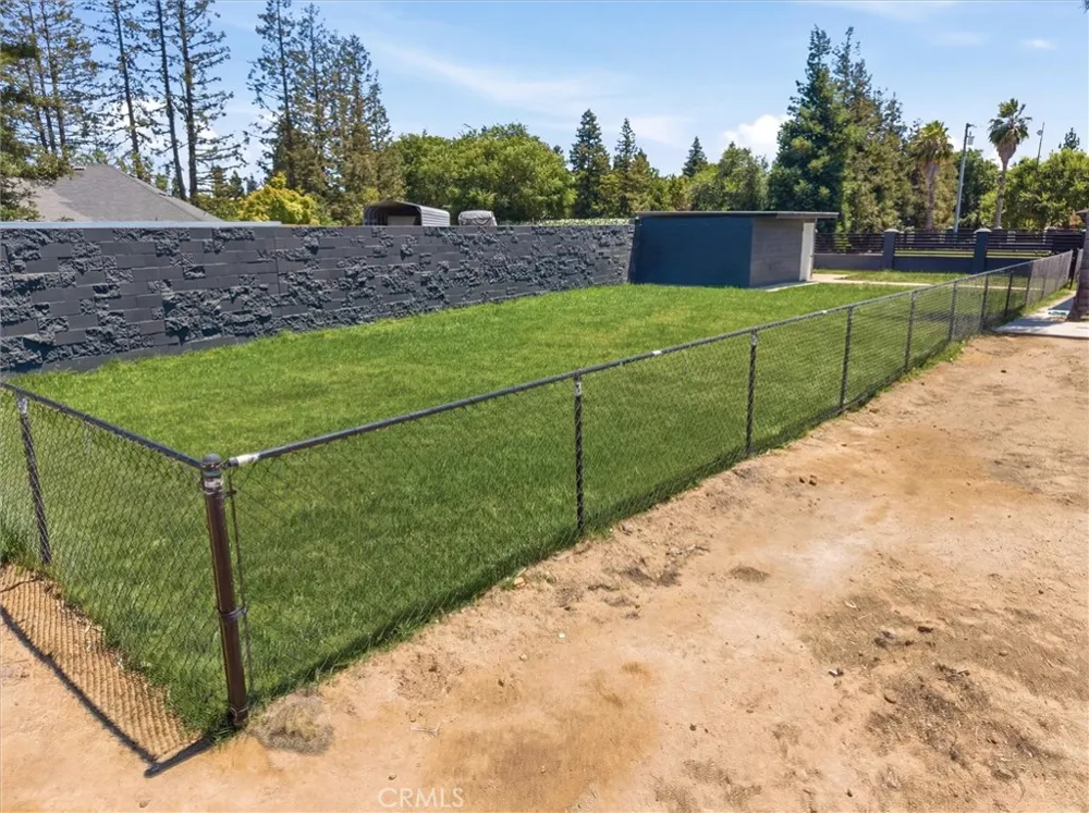 7280 W Menlo Fresno, CA 93723