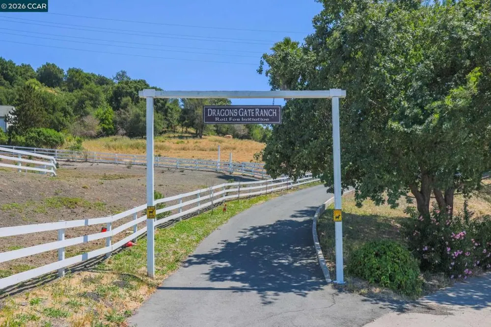 370 Castello Lafayette, CA 94549