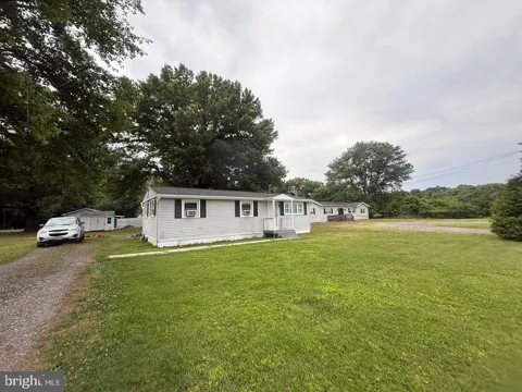 21899 LOVERS LANE