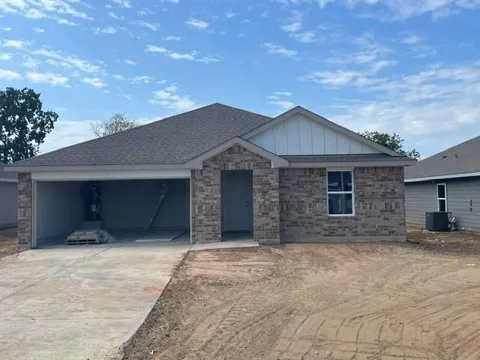 208 Paco Loop
