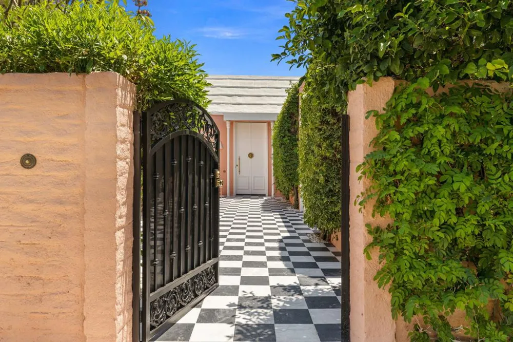 73719 Amir Drive Palm Desert, CA 92260