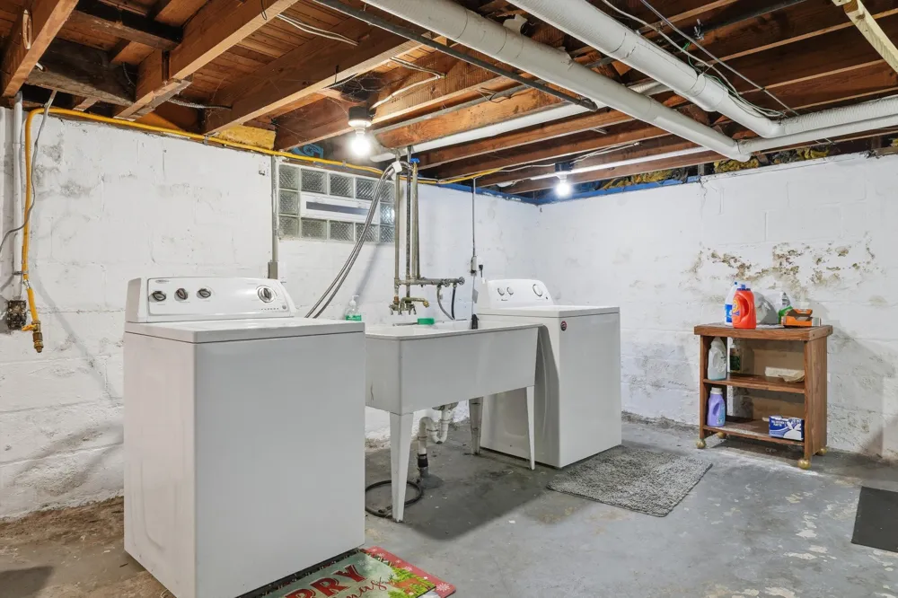 707 Harrison Street Monroe, MI 48161