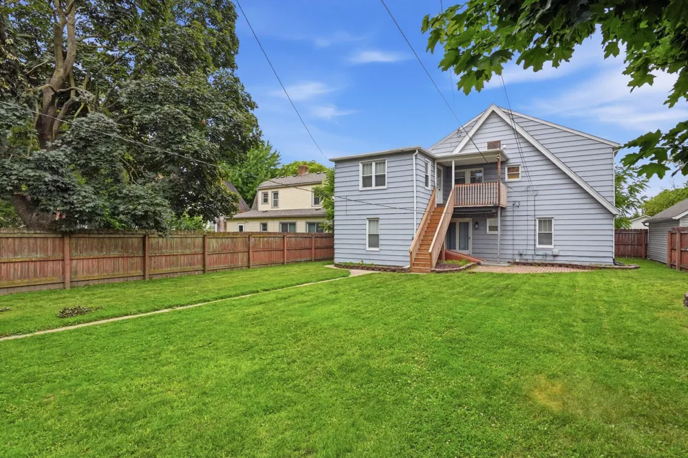 707 Harrison Street Monroe, MI 48161
