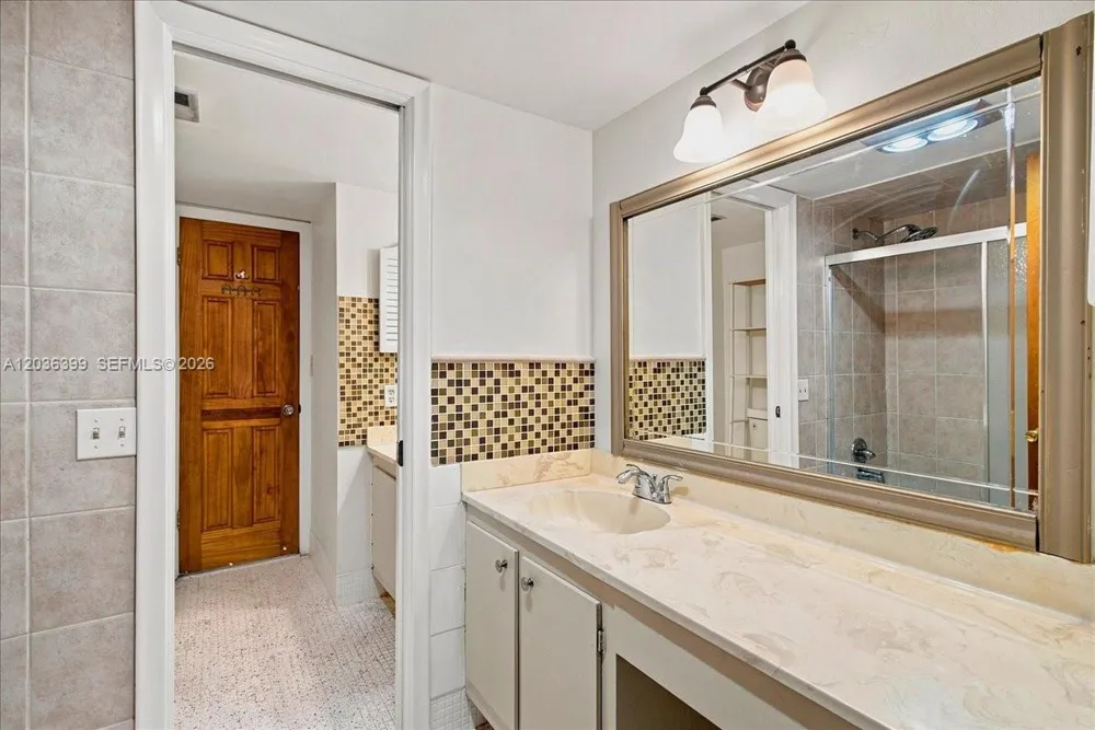 8902 Palm Tree Ln #8902 Pembroke Pines, FL 33024