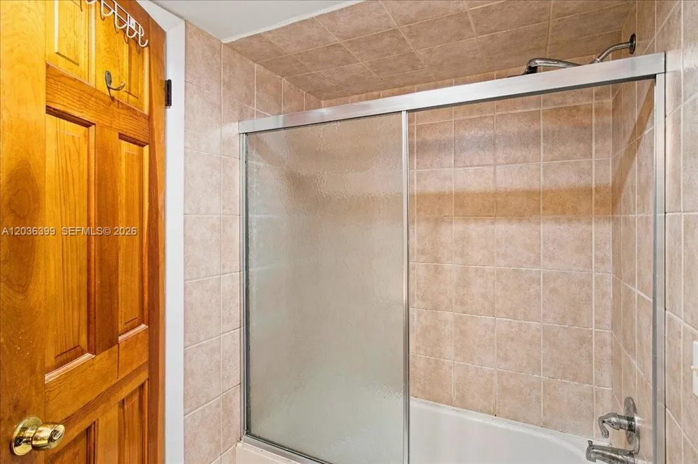 8902 Palm Tree Ln #8902 Pembroke Pines, FL 33024