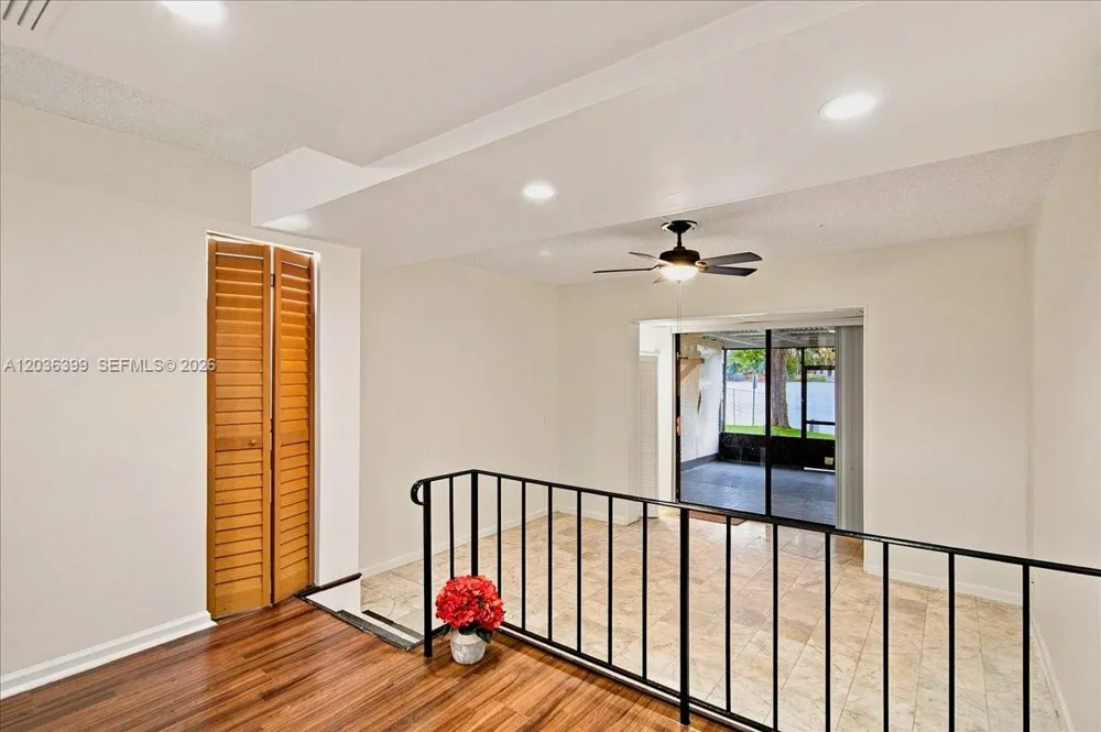 8902 Palm Tree Ln #8902 Pembroke Pines, FL 33024