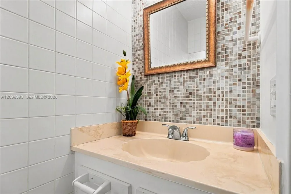 8902 Palm Tree Ln #8902 Pembroke Pines, FL 33024