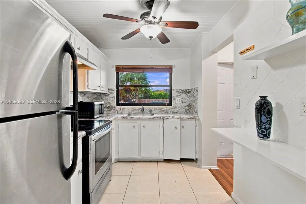 8902 Palm Tree Ln #8902 Pembroke Pines, FL 33024