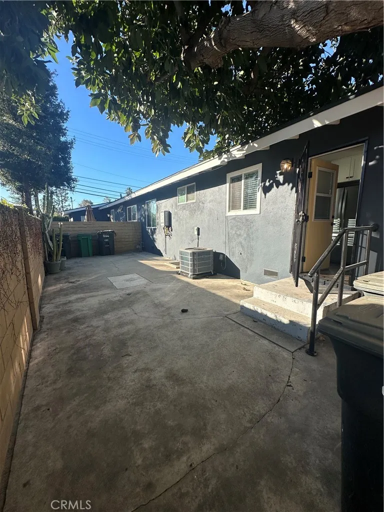 514 E Chalynn Circle Orange, CA 92866