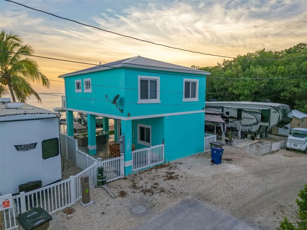 325 Calusa St Key Largo, FL 33037