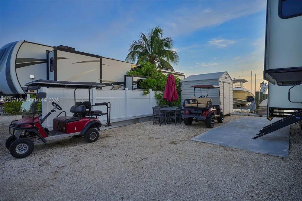 325 Calusa St Key Largo, FL 33037