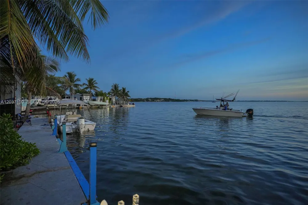 325 Calusa St Key Largo, FL 33037