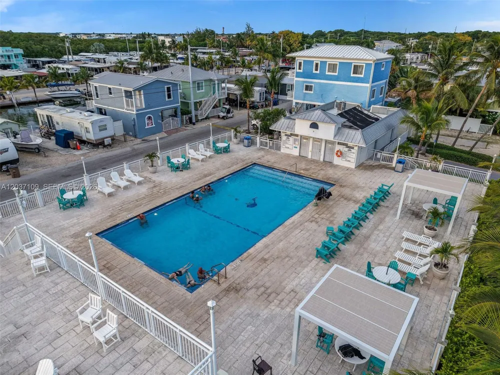 325 Calusa St Key Largo, FL 33037