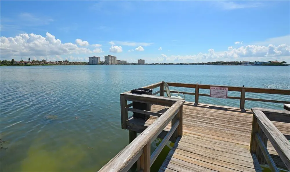 6104 PALMA DEL MAR BOULEVARD S #302 St Petersburg, FL 33715
