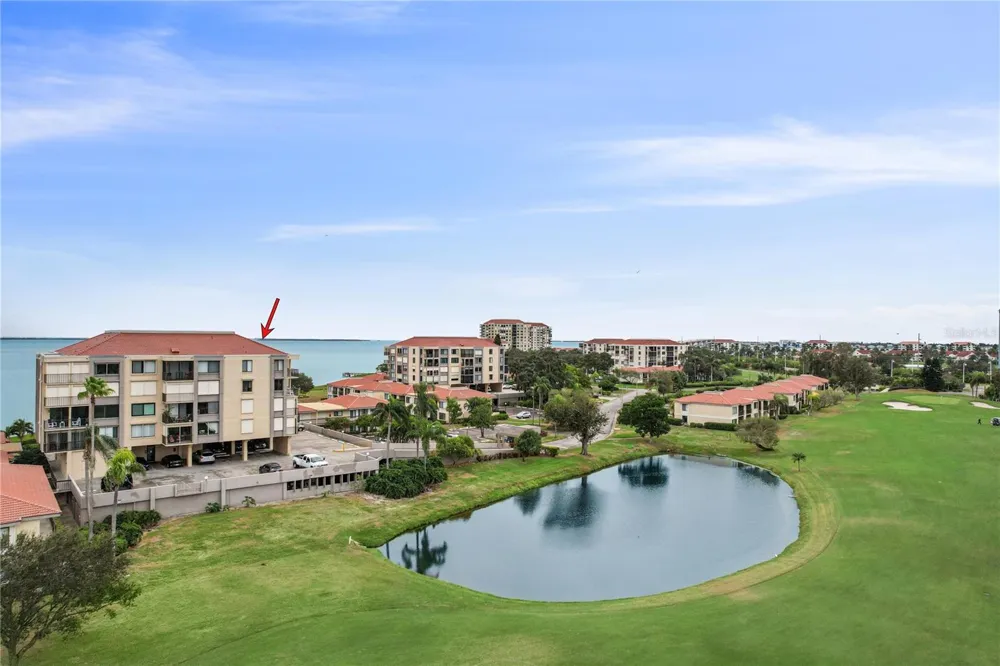 6104 PALMA DEL MAR BOULEVARD S #302 St Petersburg, FL 33715