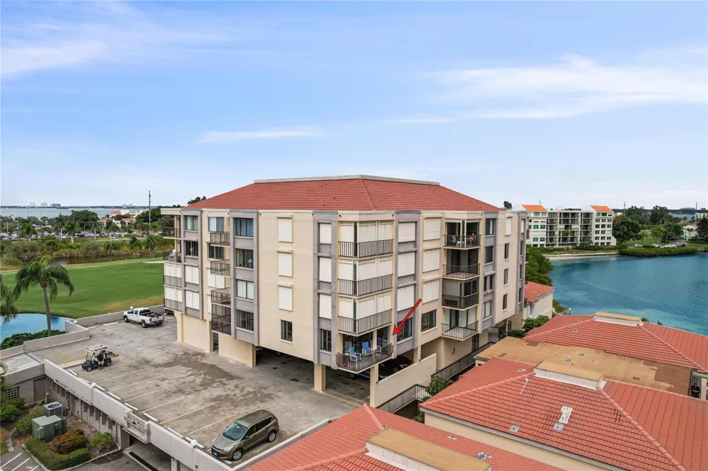 6104 PALMA DEL MAR BOULEVARD S #302 St Petersburg, FL 33715