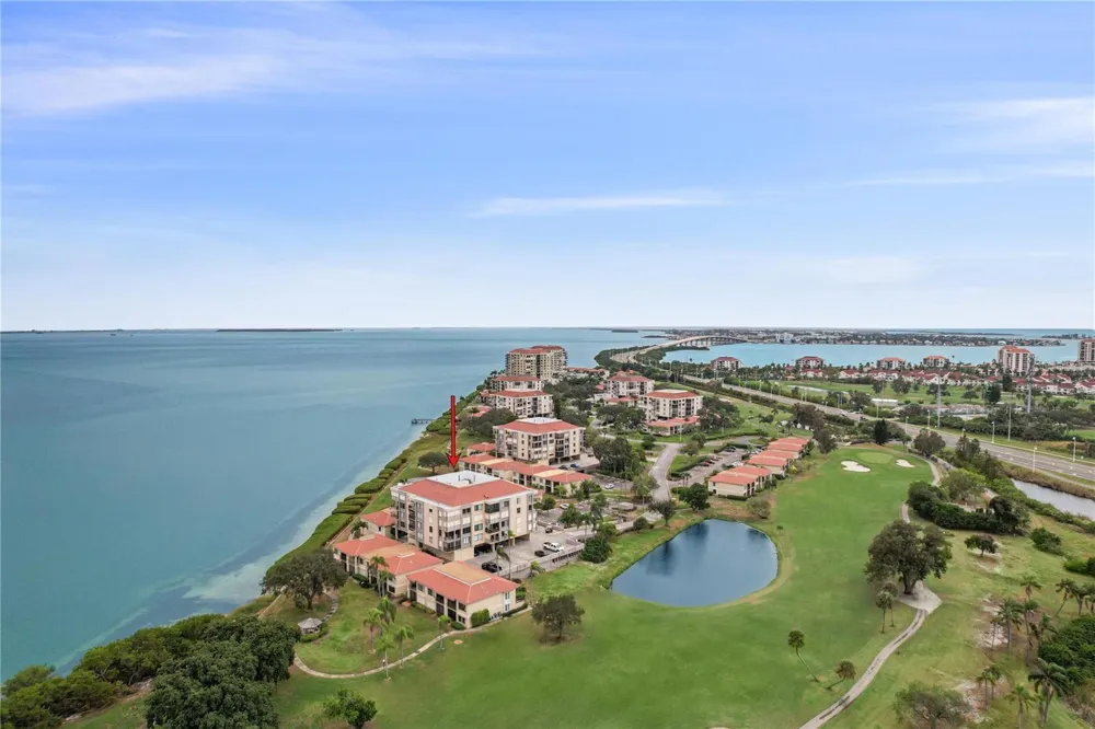 6104 PALMA DEL MAR BOULEVARD S #302 St Petersburg, FL 33715