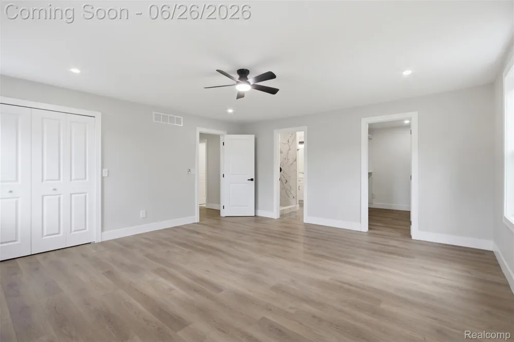 54319 Bradshaw Drive New Baltimore City, MI 48047