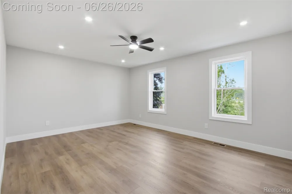 54319 Bradshaw Drive New Baltimore City, MI 48047