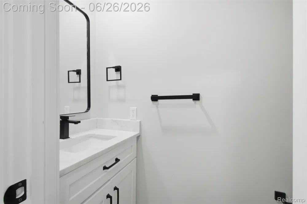 54319 Bradshaw Drive New Baltimore City, MI 48047