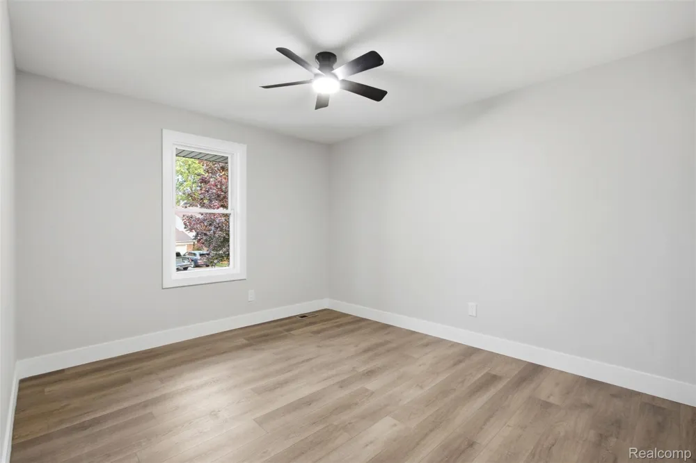 54319 Bradshaw Drive New Baltimore City, MI 48047