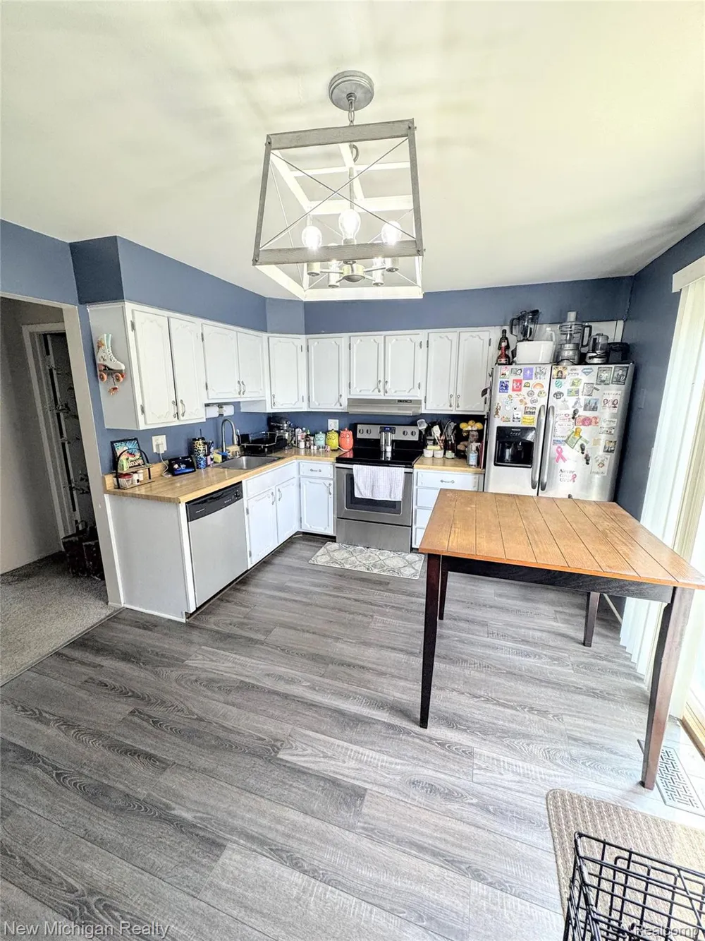 29208 Brittany Drive Roseville City, MI 48066