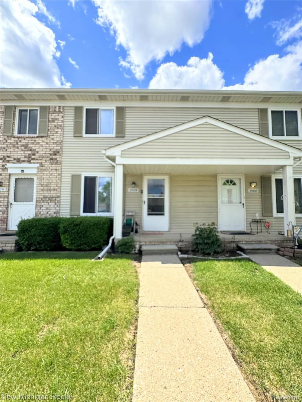 29208 Brittany Drive Roseville City, MI 48066