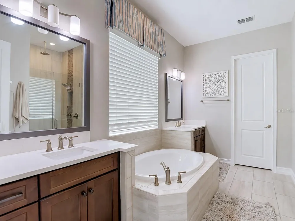 6166 MARSH TRAIL DRIVE Odessa, FL 33556