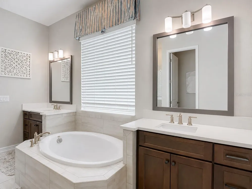 6166 MARSH TRAIL DRIVE Odessa, FL 33556