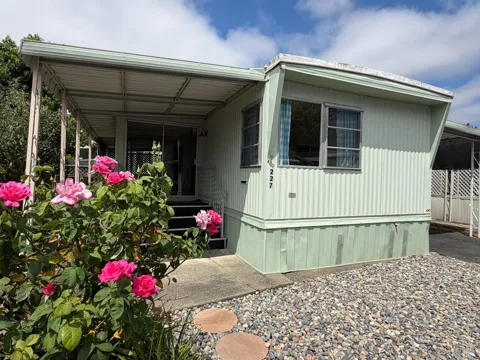 227 Hermosa Circle