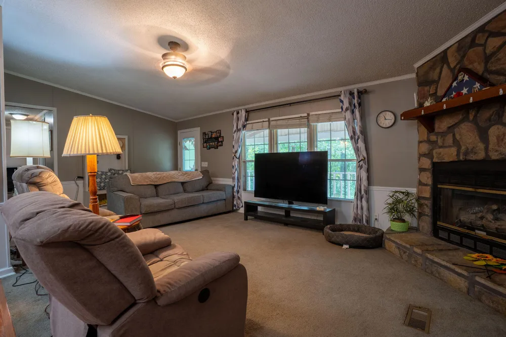 127 County Road 309 Bryant, AL 35958