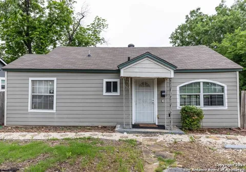 120 NELSON AVE