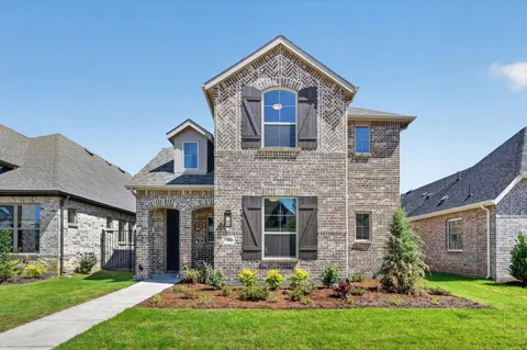 3596 Redbud Flower Trail