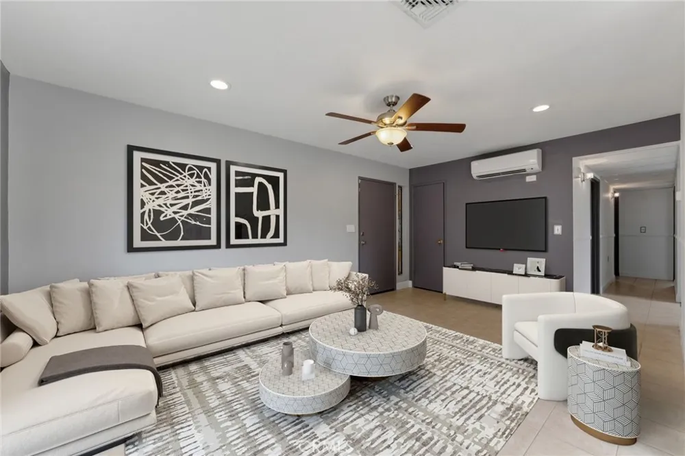 28031 Sarabande #125 Canyon Country, CA 91387