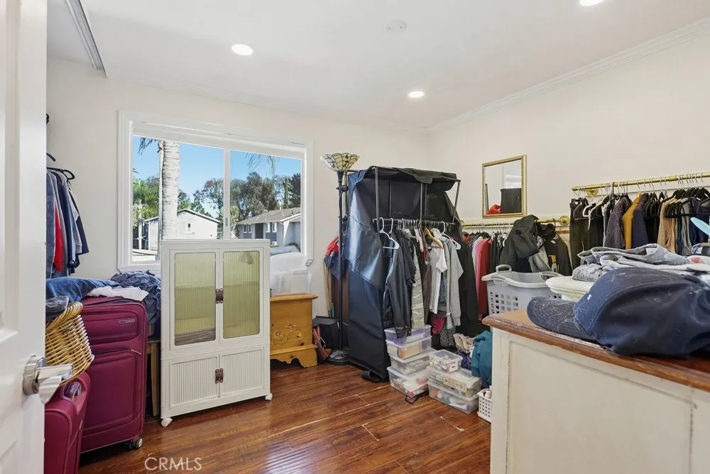 23756 Bayside Laguna Niguel, CA 92677