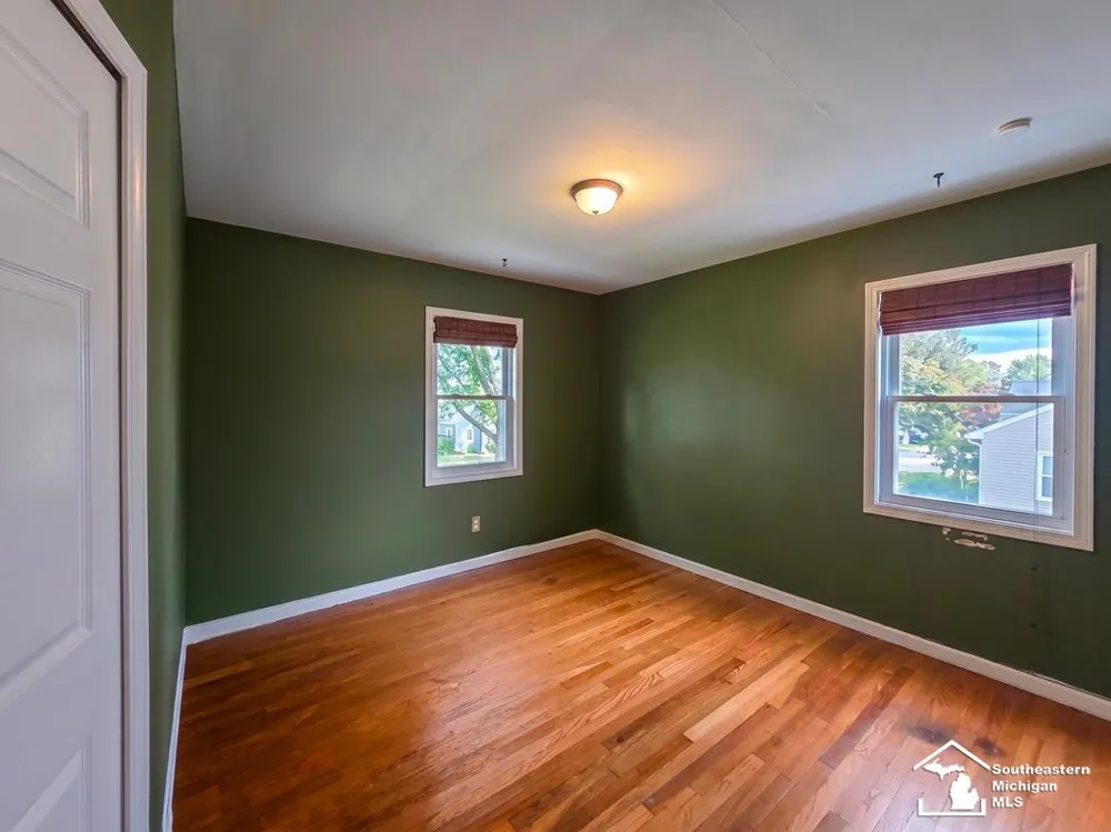 2910 Bailey Avenue Lincoln Park City, MI 48146