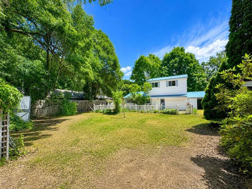 1546 Zarieda Street Brandon Charter Township, MI 48462