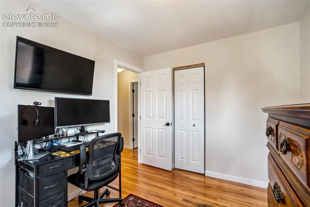 112 Roosevelt Street Colorado Springs, CO 80909