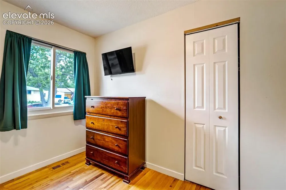 112 Roosevelt Street Colorado Springs, CO 80909